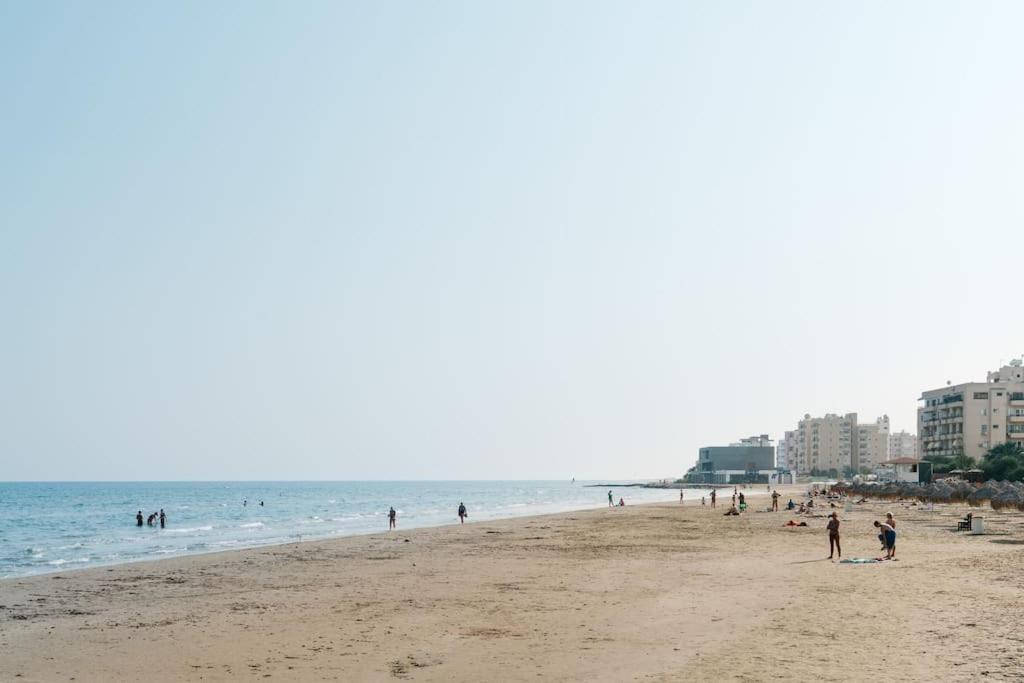 Home Of Comfort Mackenzie Larnaca Extérieur photo